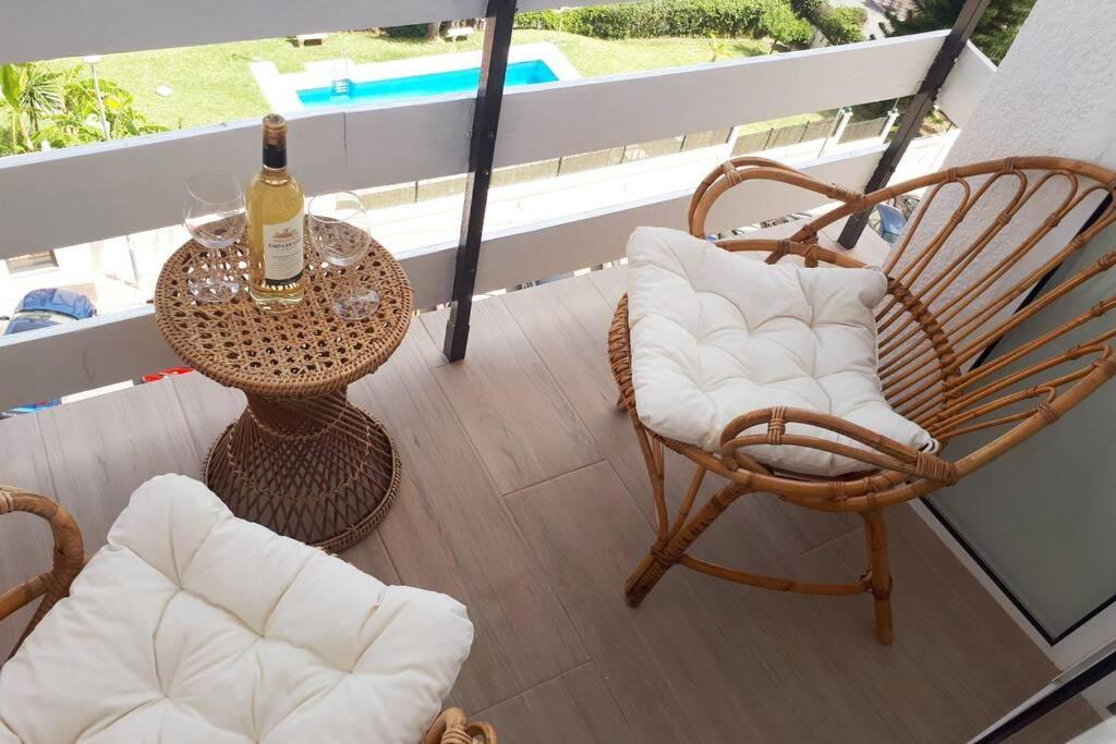 Modern Studio Near Beach. Sea, Pool And Wi-Fi Benalmádena Exterior foto